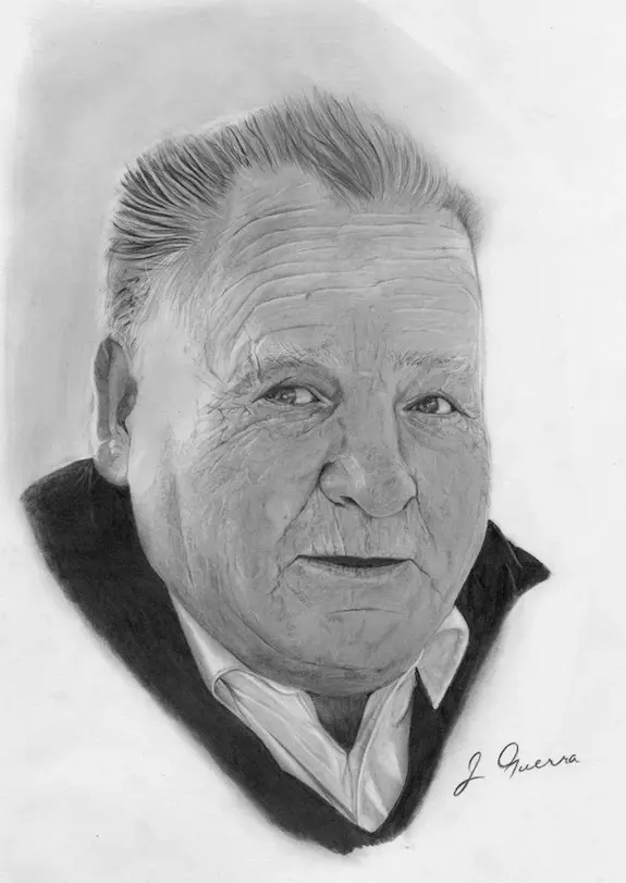 Retrato a lápiz hiperrealista hombre mayor